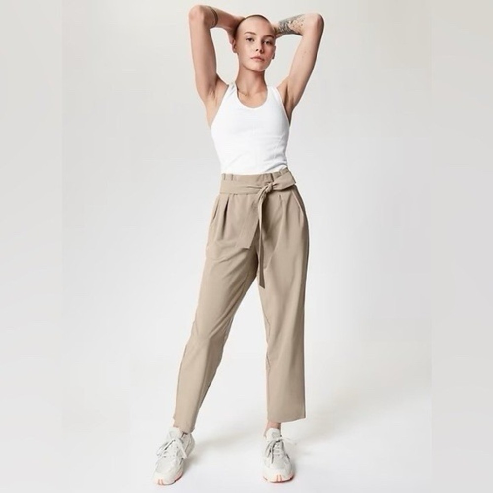 ATHLETA Skyline Pant II Women's Size 12T Beige Paperbag Style Pleated Front